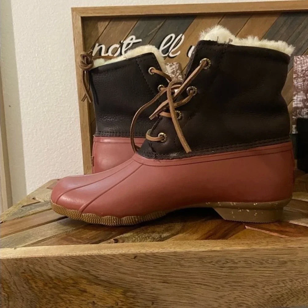 Sperry saltwater duck